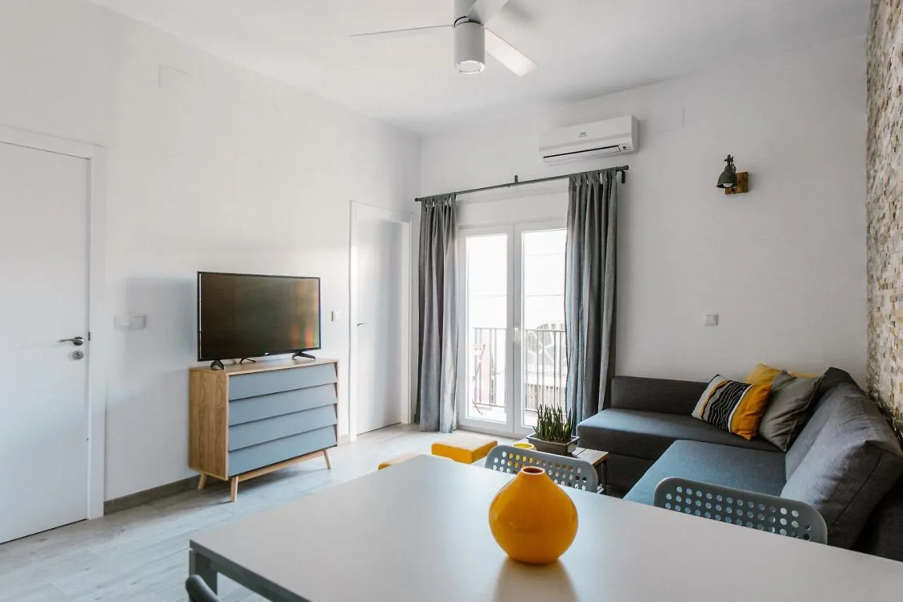 Ad32 Apartamento Luminoso A Los Pies Del Puente De Triana Sevilla Apartman