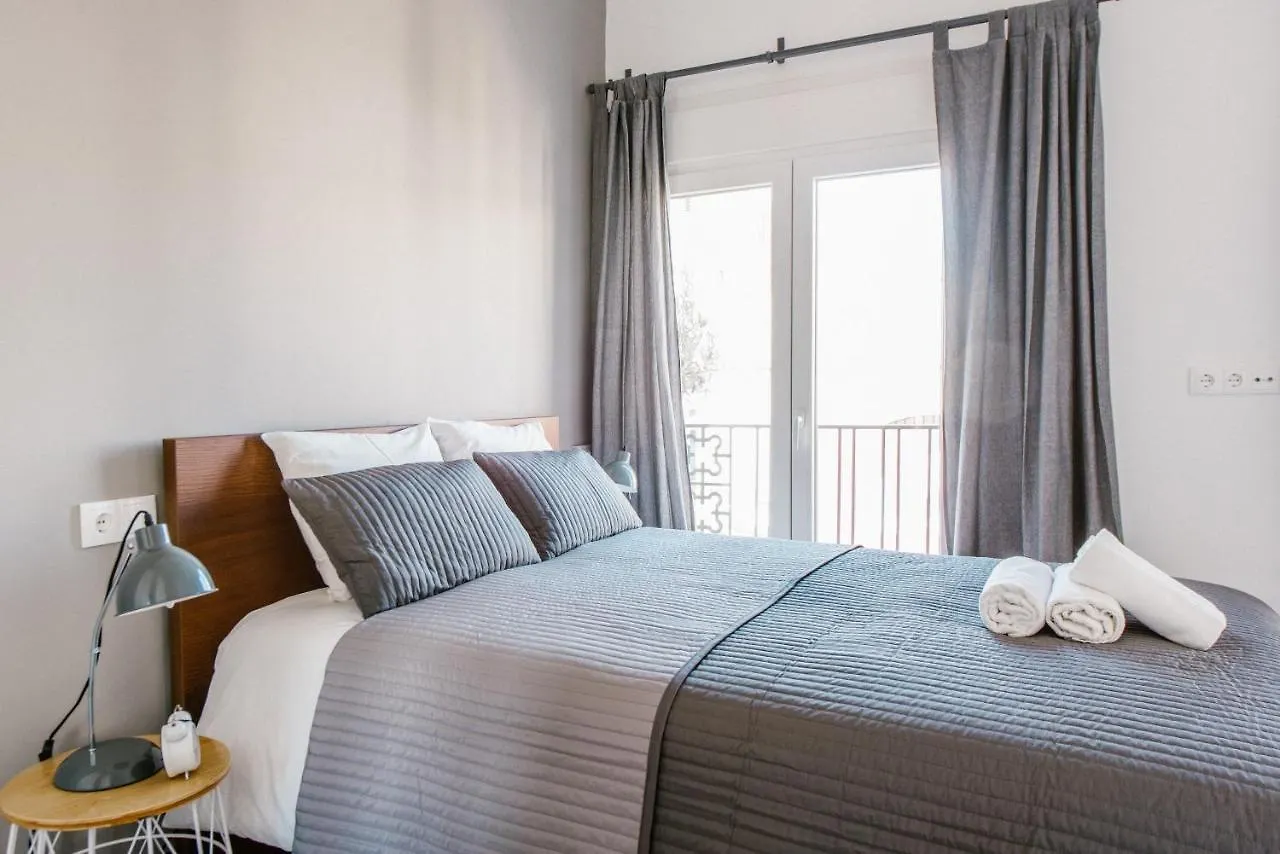 Apartman Ad32 Apartamento Luminoso A Los Pies Del Puente De Triana Sevilla