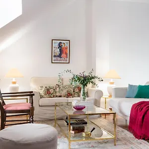 La Casa De San Fernando Con Vistas A Los Reales Alcazares Apartment