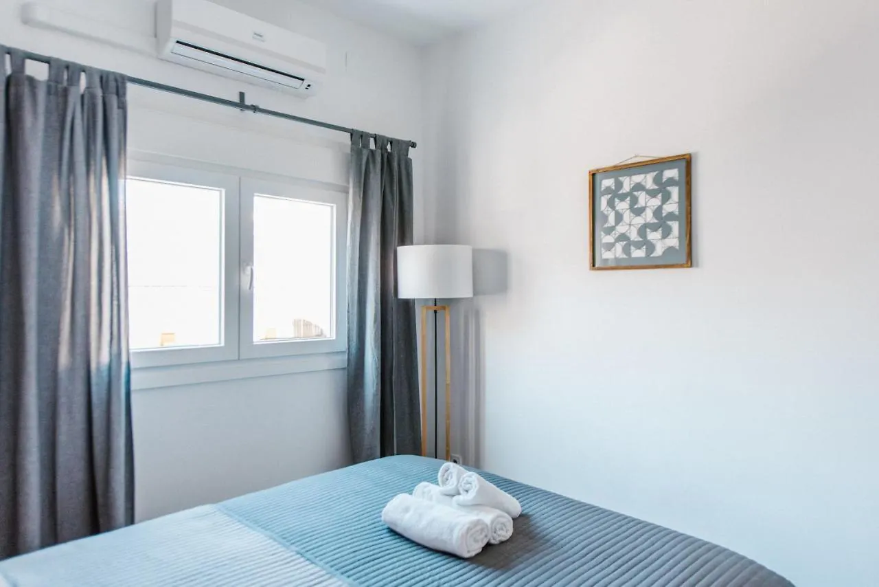 Ad32 Apartamento Luminoso A Los Pies Del Puente De Triana Daire Sevilla 0*,  İspanya